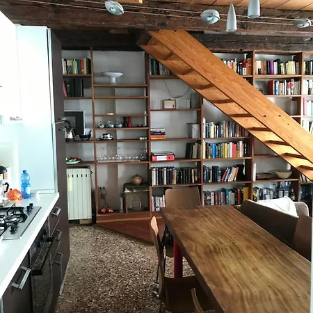 Angel Terrace Apartment